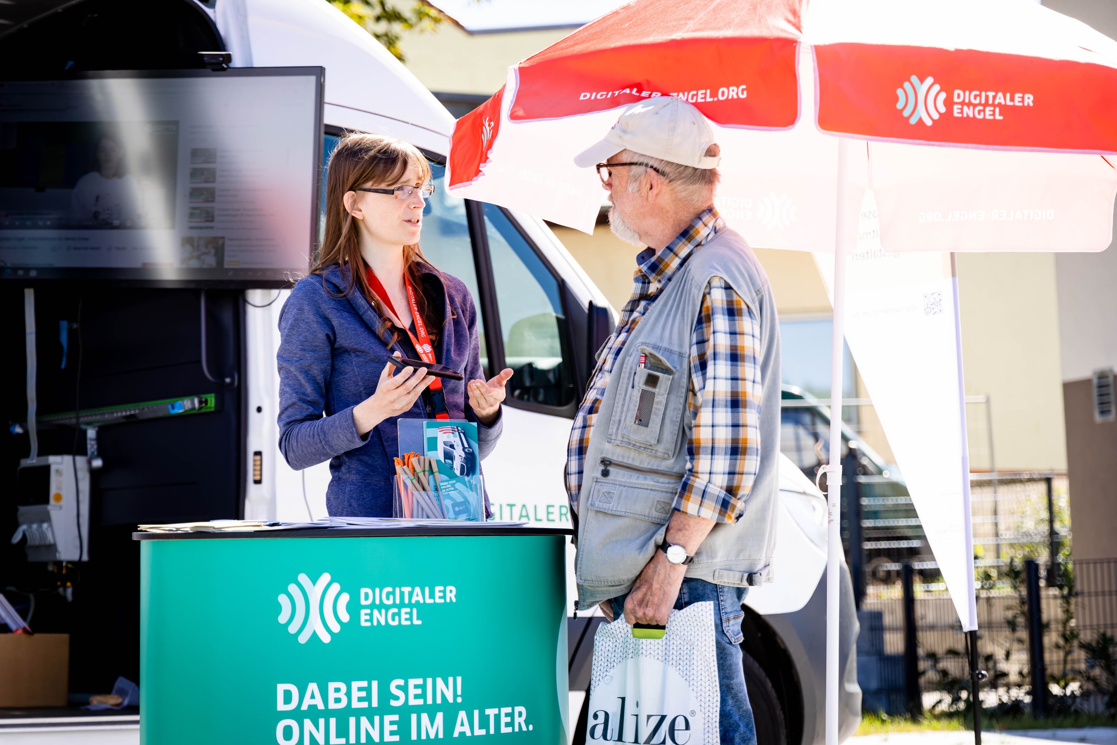 Digitales Know-how für Senioren: Der Digitale Engel in Olfen