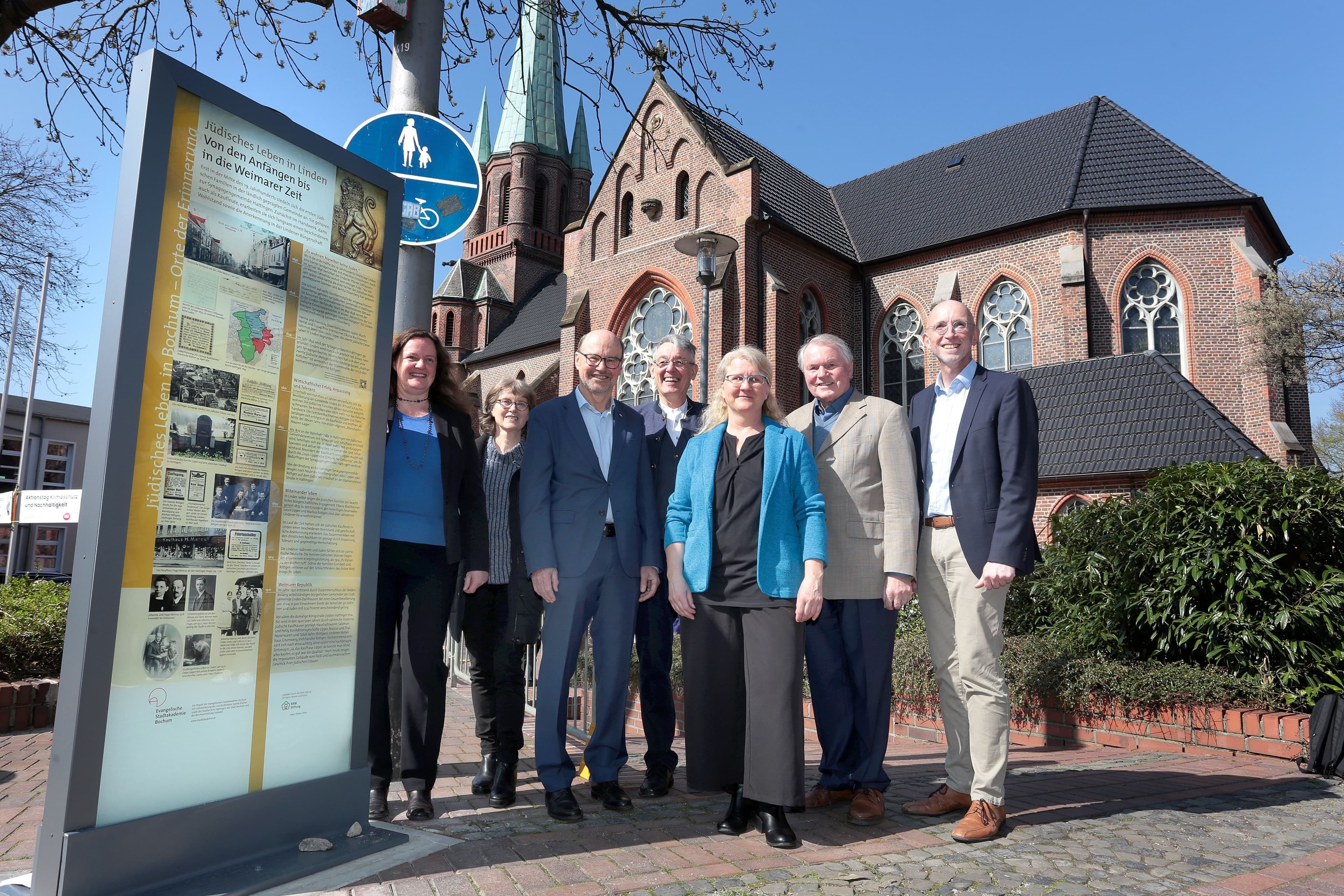 Erinnerungskultur in Linden: Neue Stele würdigt jüdische Geschichte