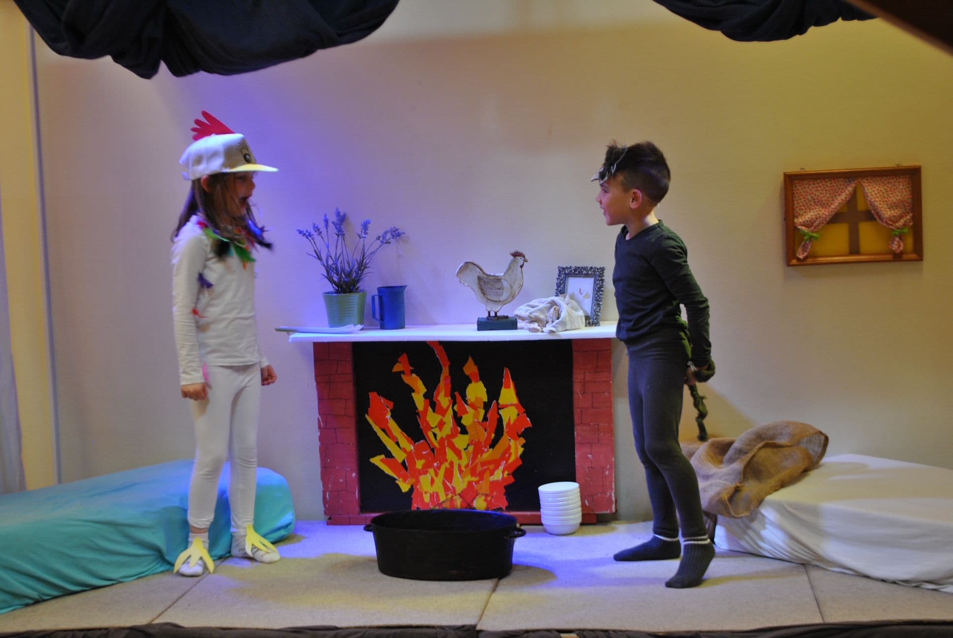 Kreative Theateraufführung in der Kita Schengfeldwiese