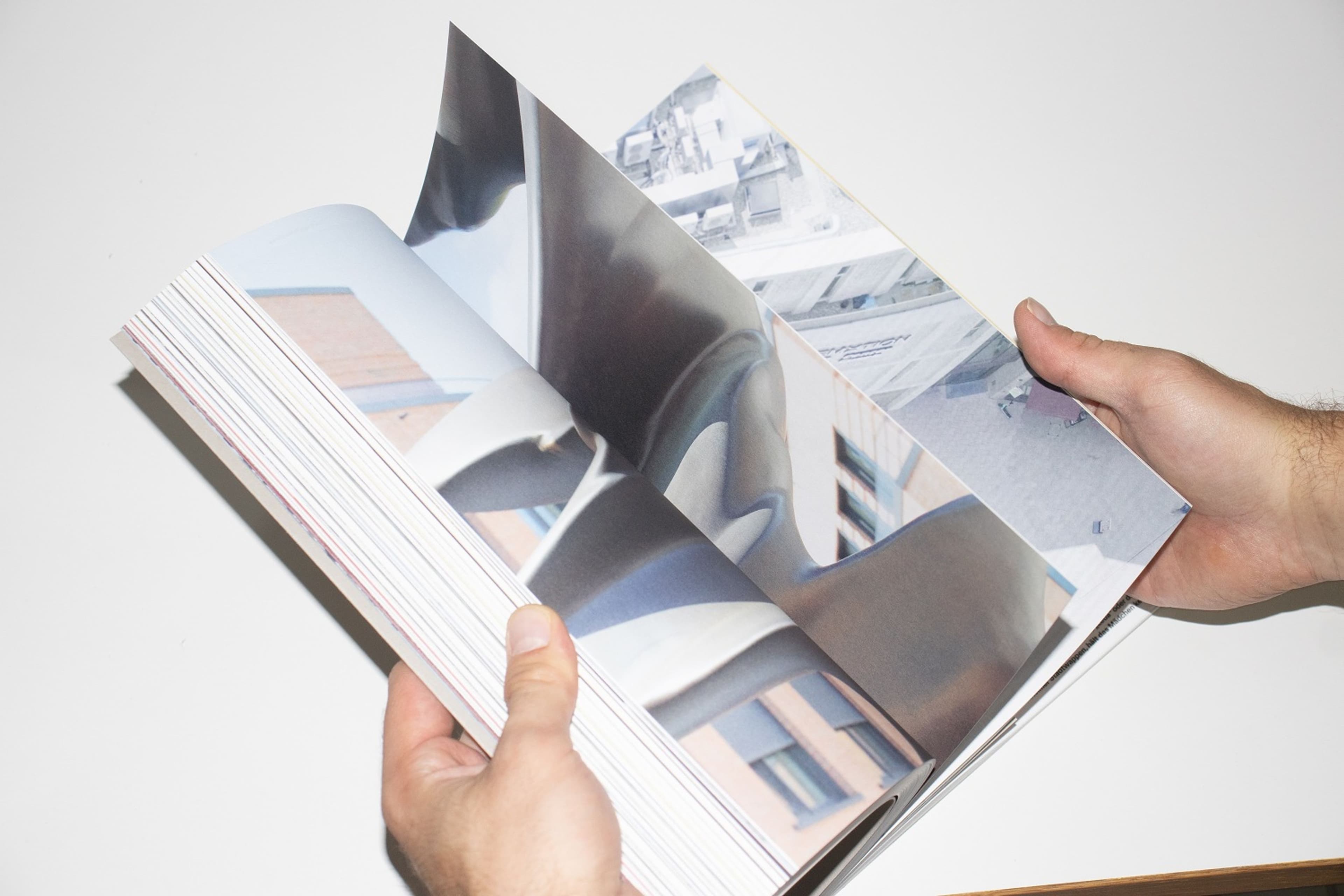 Neuer Kunstkatalog zeigt Monheims öffentliche Kunst