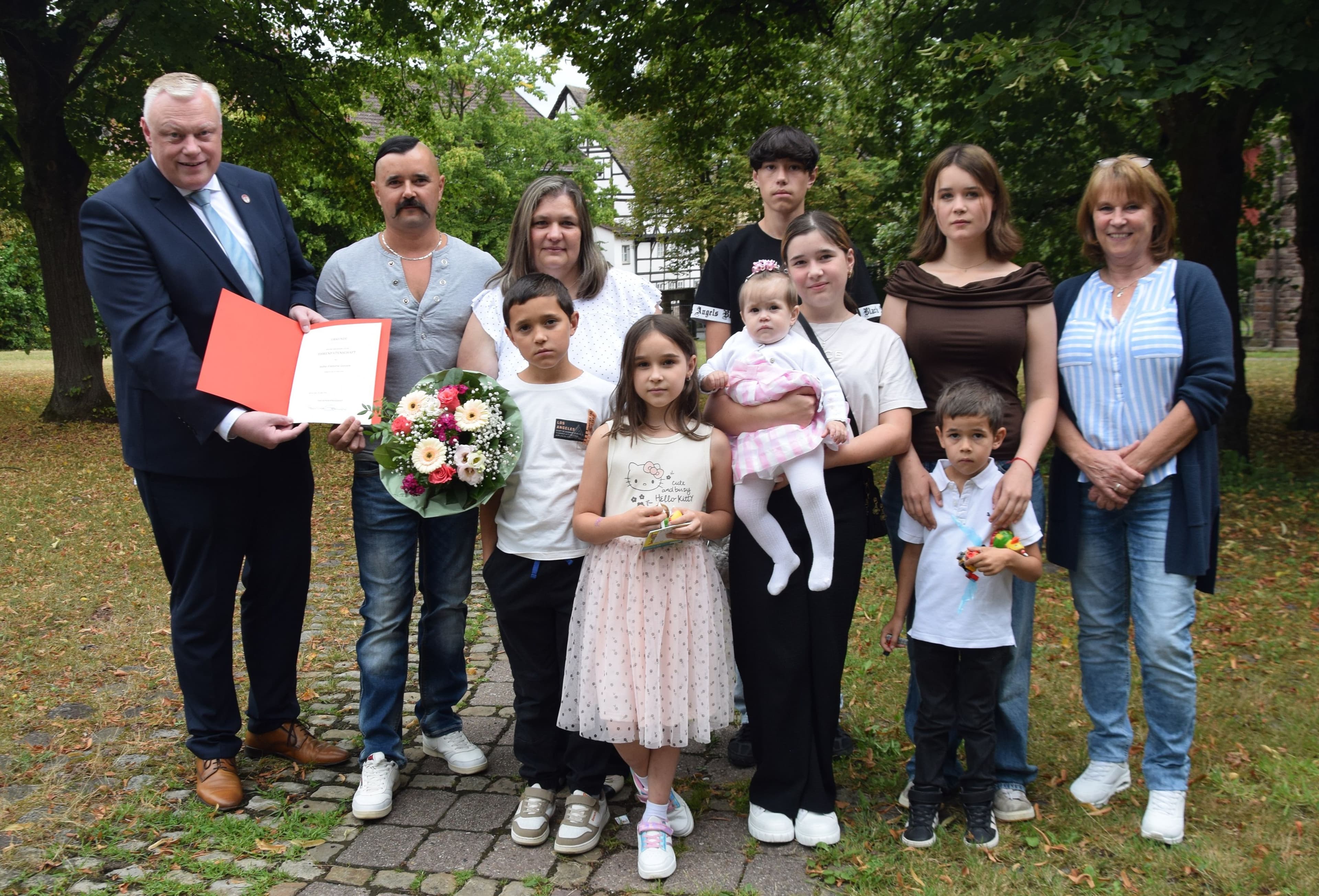 Steinmeier übernimmt Ehrenpatenschaft für kinderreiche Familie