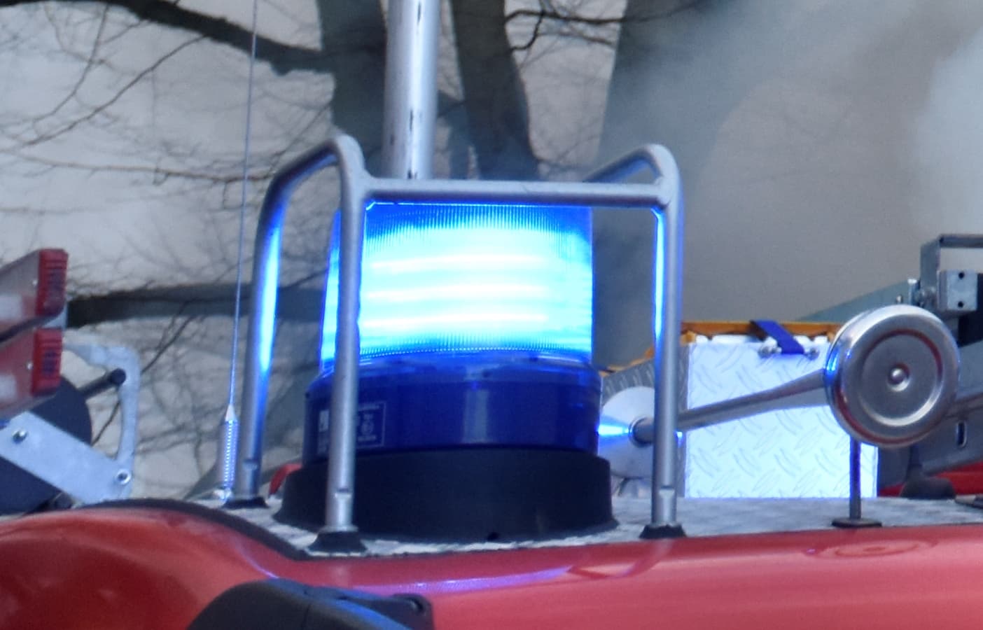 FW-DO: Feuer in der Nordstadt-Personenrettung über Drehleiter