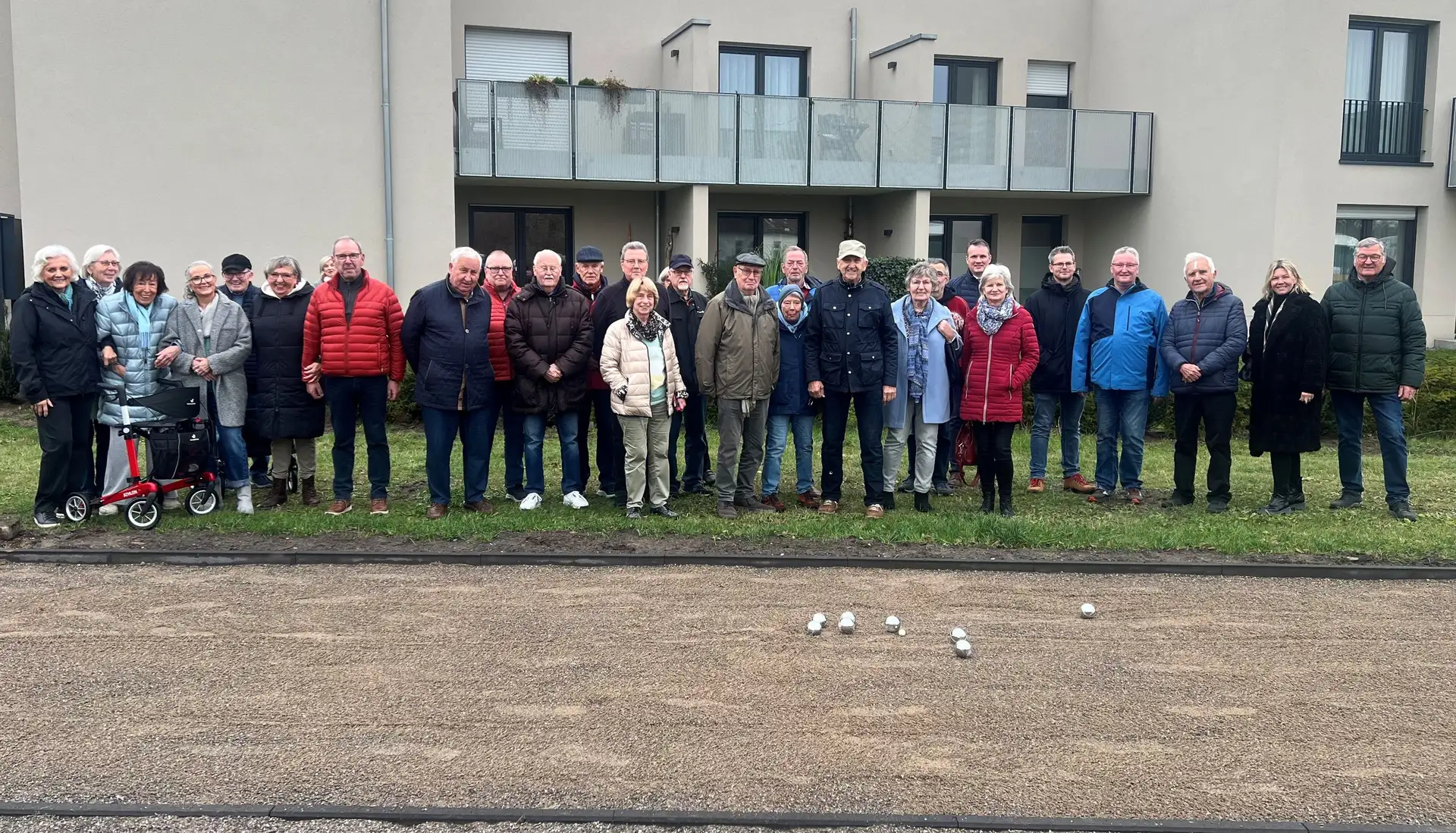 Neue Boulebahn stärkt Nachbarschaft in Feldmark