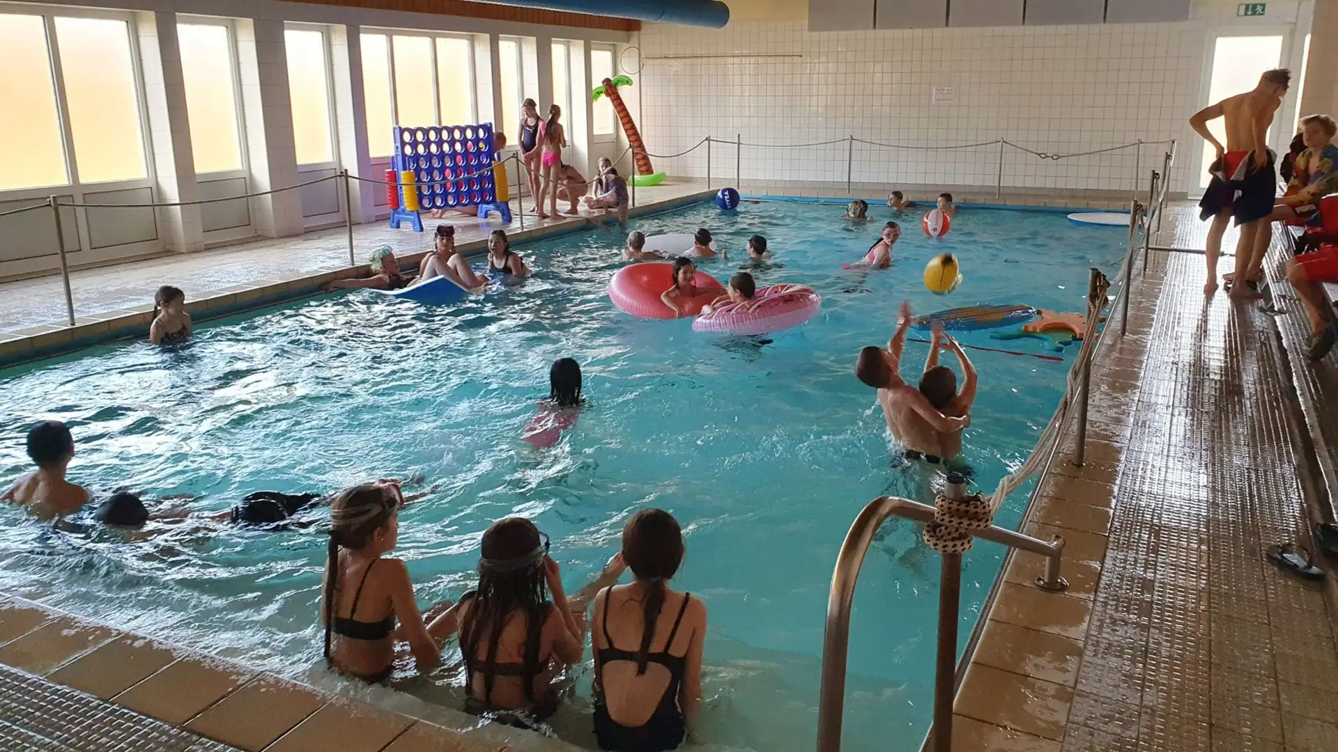Spaßige Poolparty für Kinder in Aue-Wingeshausen