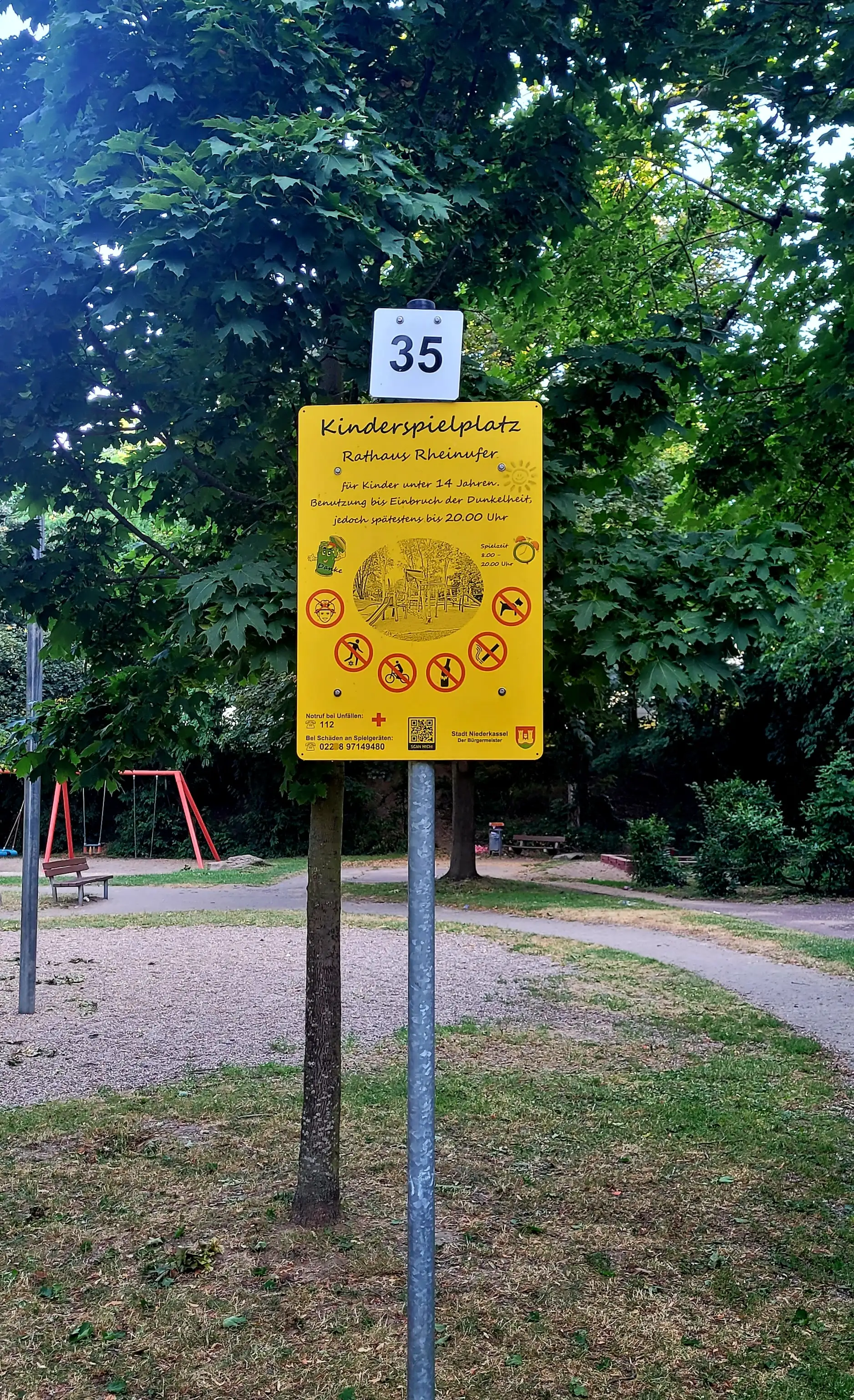 Einheitliche Spielplatznummern in Niederkassel für schnellere Notfallmeldungen
