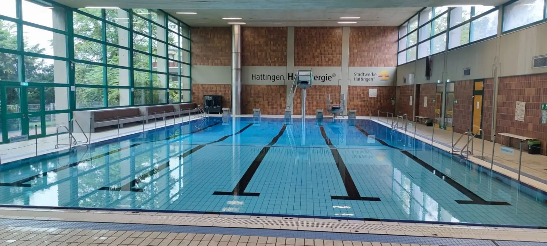Hattingens Hallenbad bleibt länger geschlossen