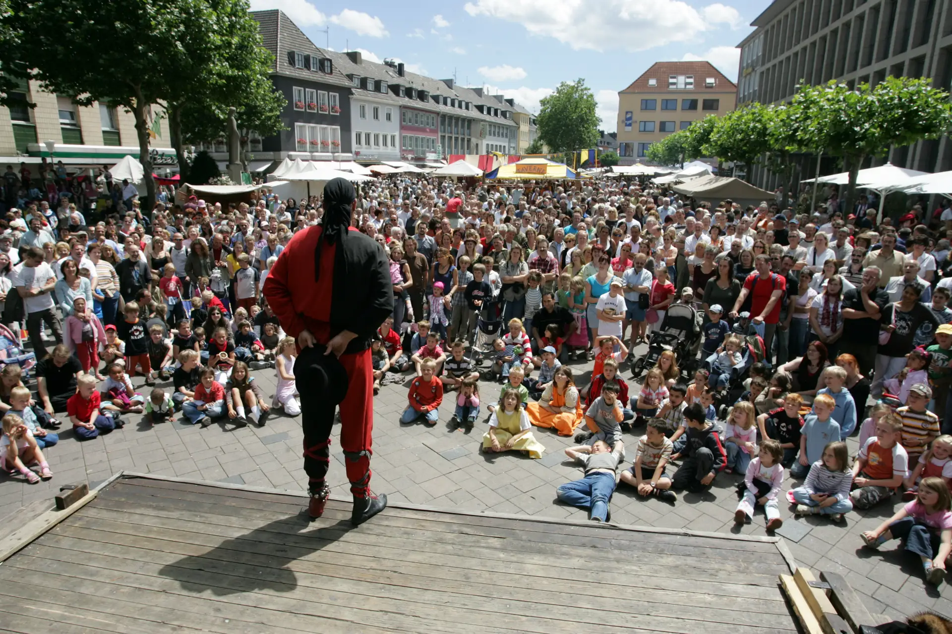 Historischer Annamarkt 2027: Stadt Düren sucht Mitwirkende aus der Region